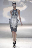 th_07942_ManishArora_FW09_DriellyOliveira_01_122_19lo.jpg
