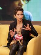 th_62124_HalleBerryVariousCandids201322_122_614lo.jpg