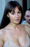 th_58191_2005VeniceFilmFestivalCandidsSep01_122_80lo.jpg
